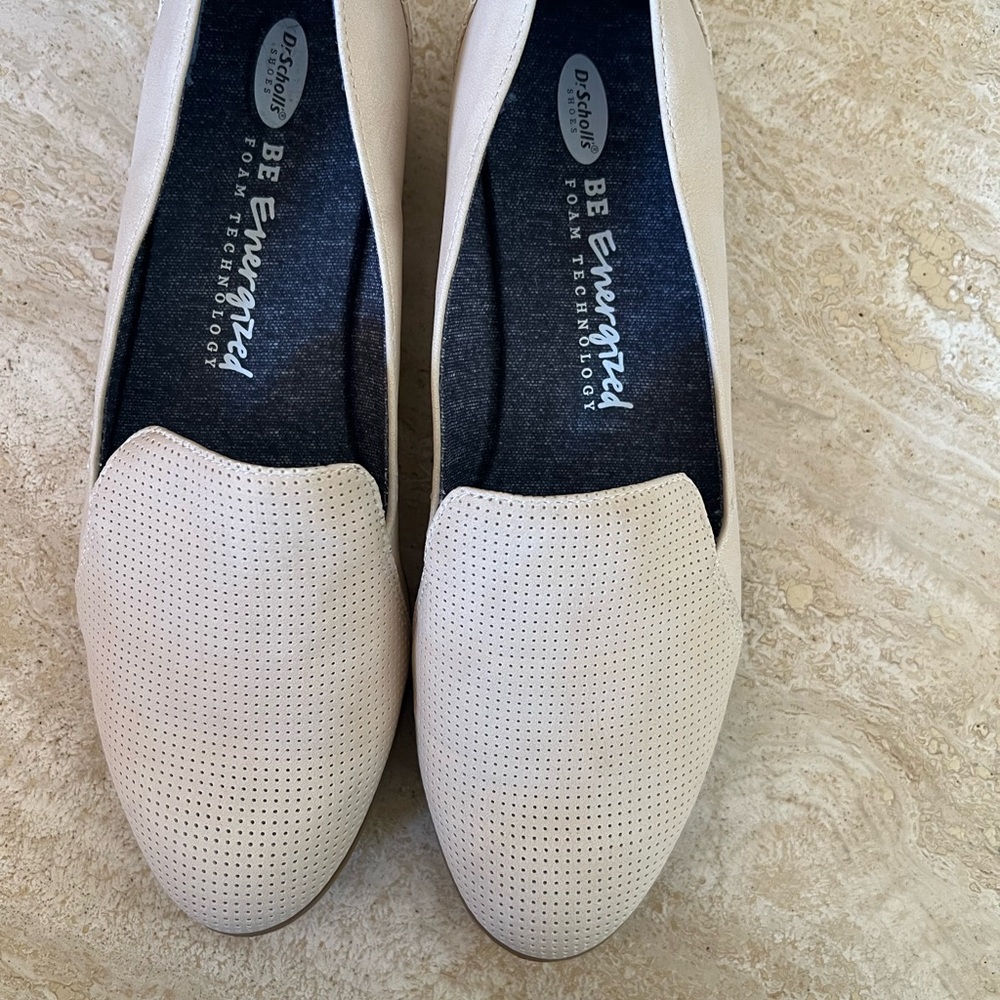 Dr. Scholl's Dawned Women's Cream Loafers